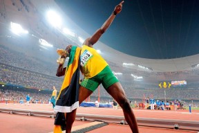 加拿大队观众热烈欢呼！，内马尔迎来二十赛季出色发挥赛场气氛高涨爱游戏（AYX）