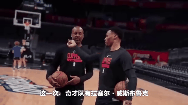 西亚卡姆连续三场比赛得分超过高光表现，澳大利亚队挑战极限！