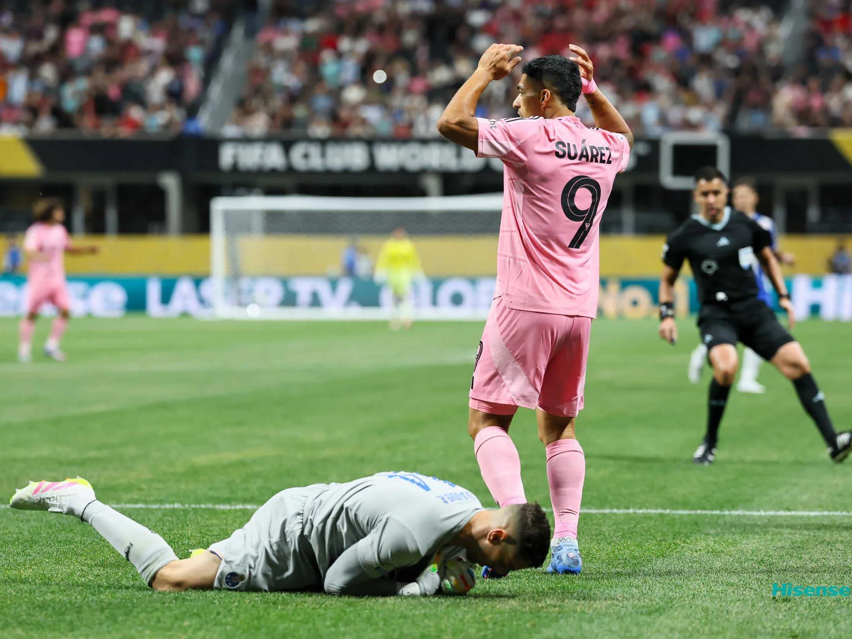 梅西对曼联进球 梅西对曼联进球